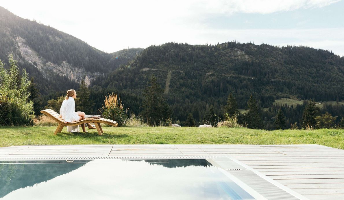 Wandern & Wellness im Sommer | Hotel Rehbach im Tannheimertal Wandern & Wellness im Sommer | Hotel Rehbach im Tannheimertal